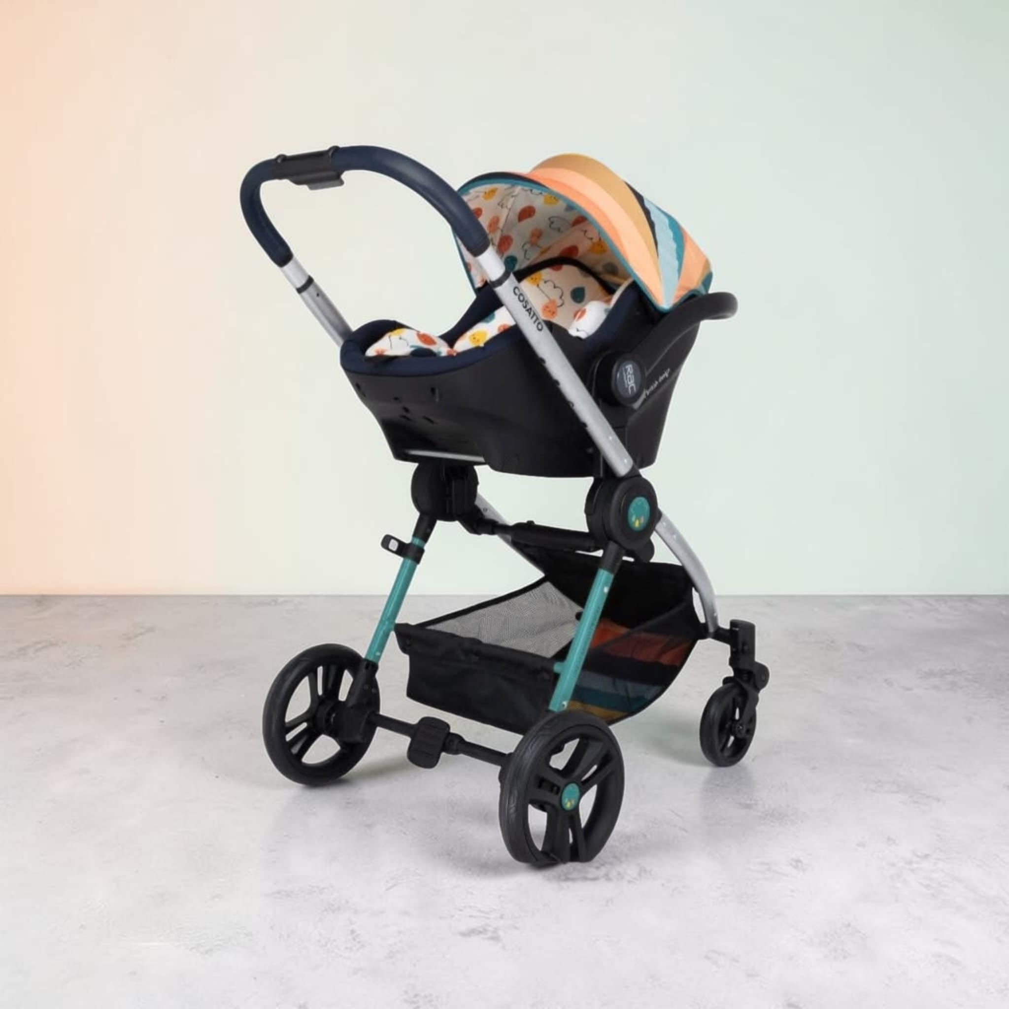 Cărucior 4 în 1 Cosatto Wowee (Ediția Goody Gumdrops) – Second Hand